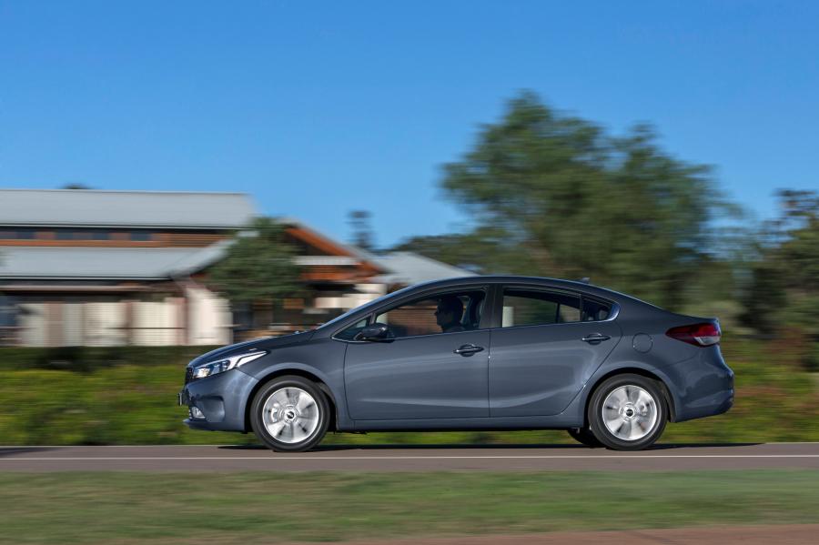  Kia Cerato Sedan 2016 года  (AU) (фото 3 из 6)
